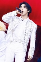 wStray kids World TourxÉGRpX^WAJÂStray kidsEn Be:cYʐ^ 